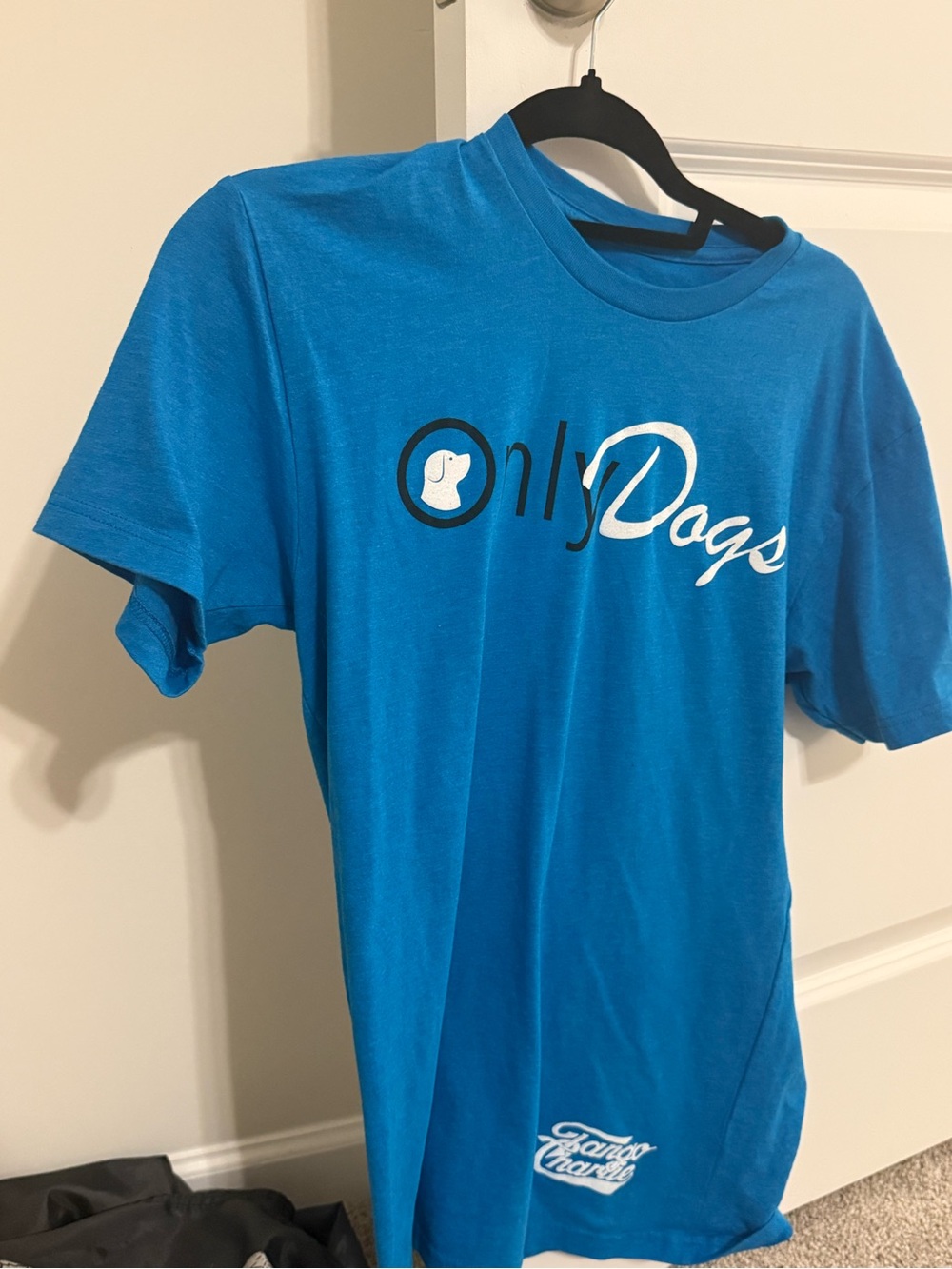 Only Dogs Tee - Picture 2 of 2